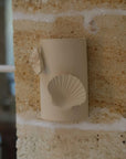 Applique Pyla, en grès chamotté, empreintes coquillages, céramique artisanale made in Bordeaux