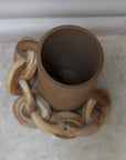 Vase décoratif en terres mêlées nériage grès chamotté crème et sable brun. Céramique artisanale façonnée à la main à Bordeaux. Vue du dessus