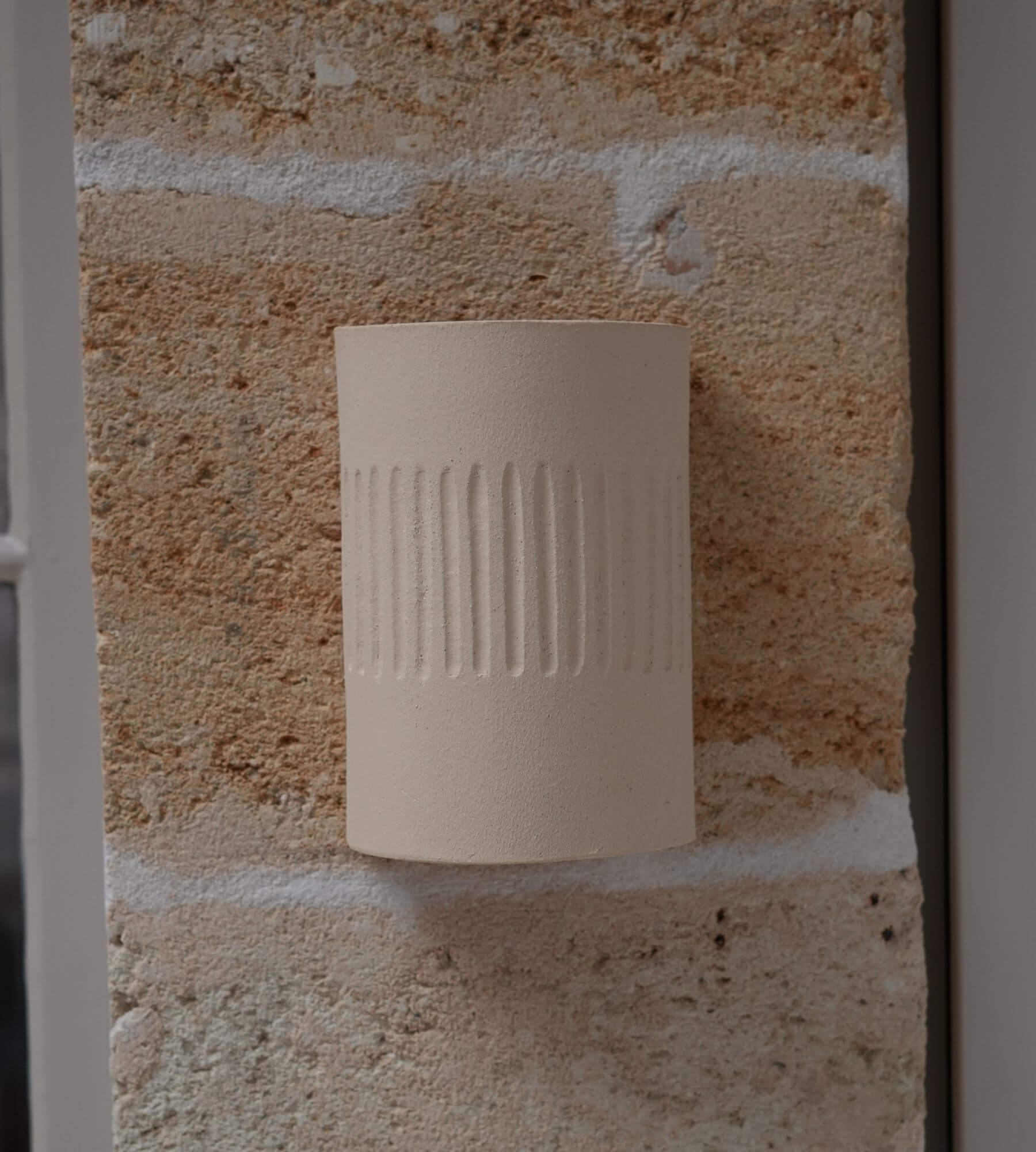 Applique Cali, grès chamotté, céramique artisanale