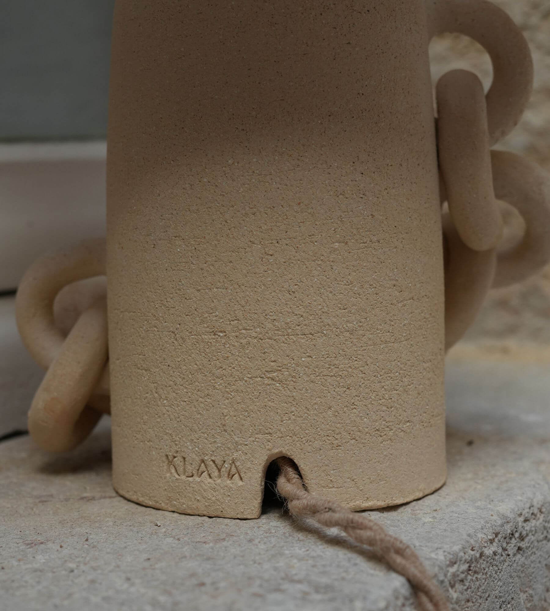 Lampe Andros crème, vue de dos